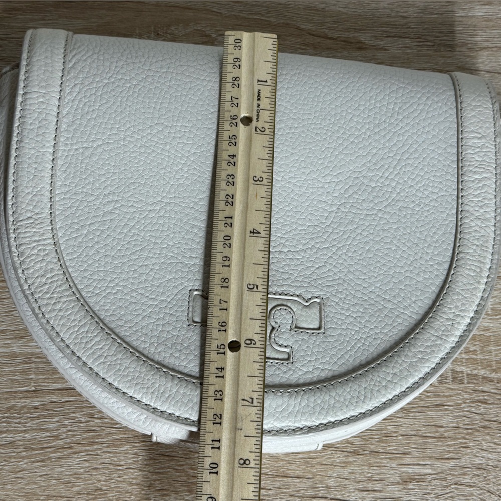 **Tory Burch Pebbled Leather Crossbody Bag in Light Beige - Picture 15 of 17